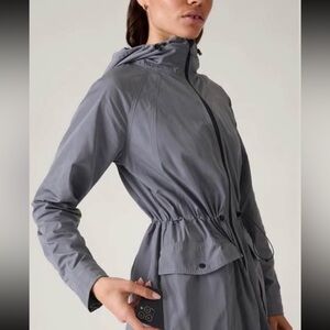 NWT Athleta everyday anorak raincoat